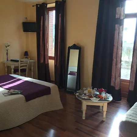 Logis Les 3b Hotel Nouilhan